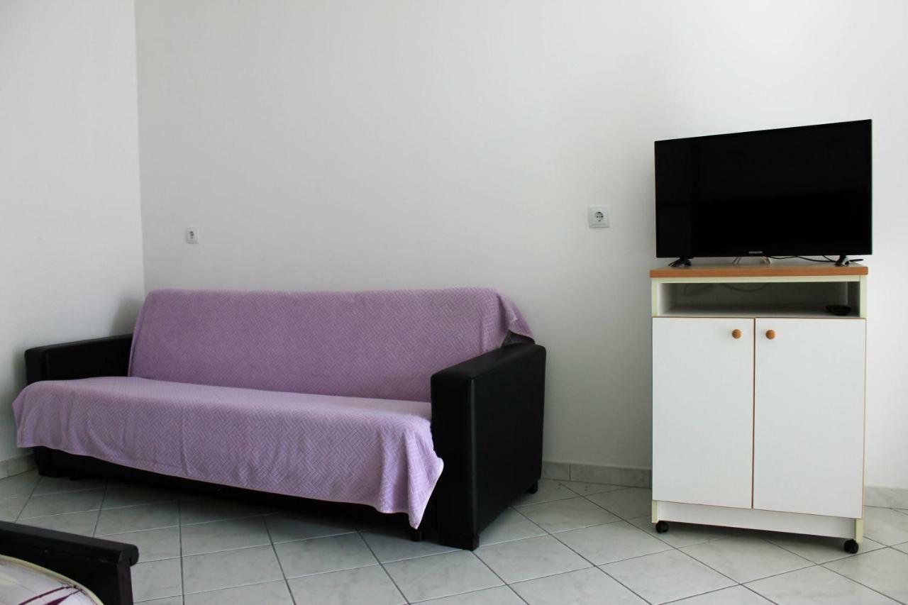 Apartments Pino Makarska Eksteriør bilde