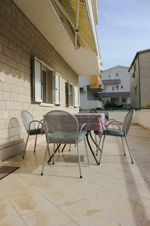 Apartments Pino Makarska Eksteriør bilde