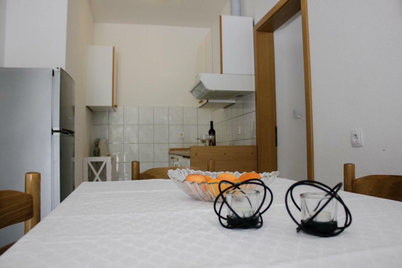 Apartments Pino Makarska Eksteriør bilde