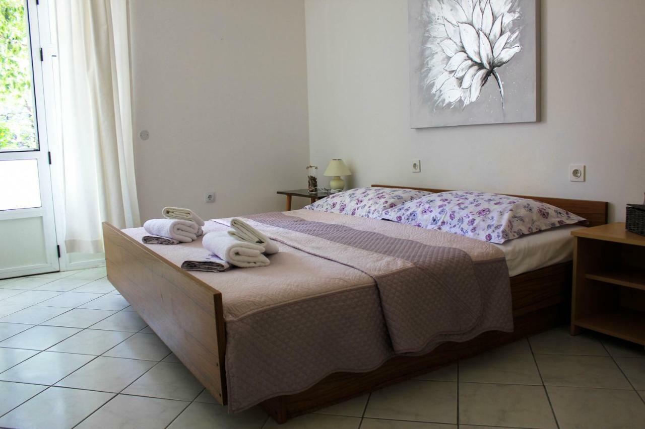 Apartments Pino Makarska Eksteriør bilde