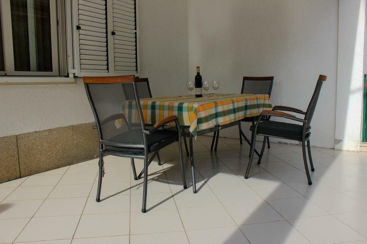 Apartments Pino Makarska Eksteriør bilde