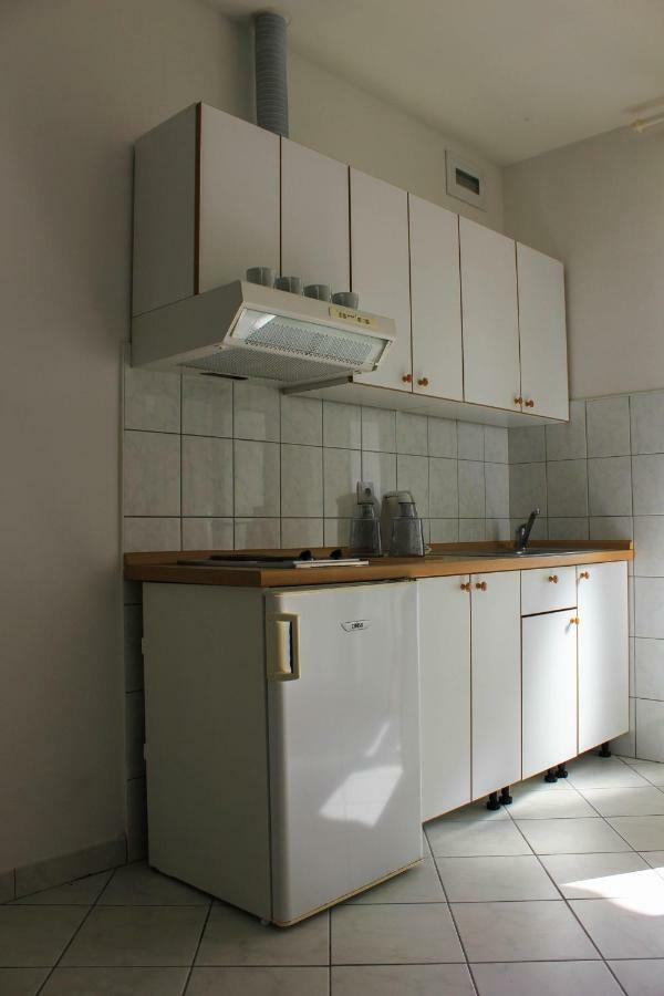Apartments Pino Makarska Eksteriør bilde