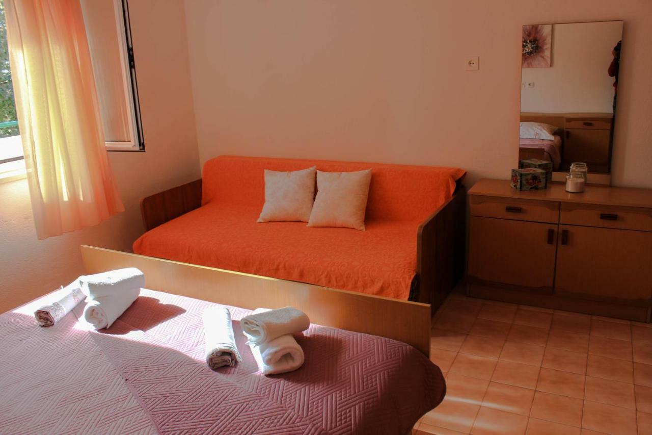 Apartments Pino Makarska Eksteriør bilde